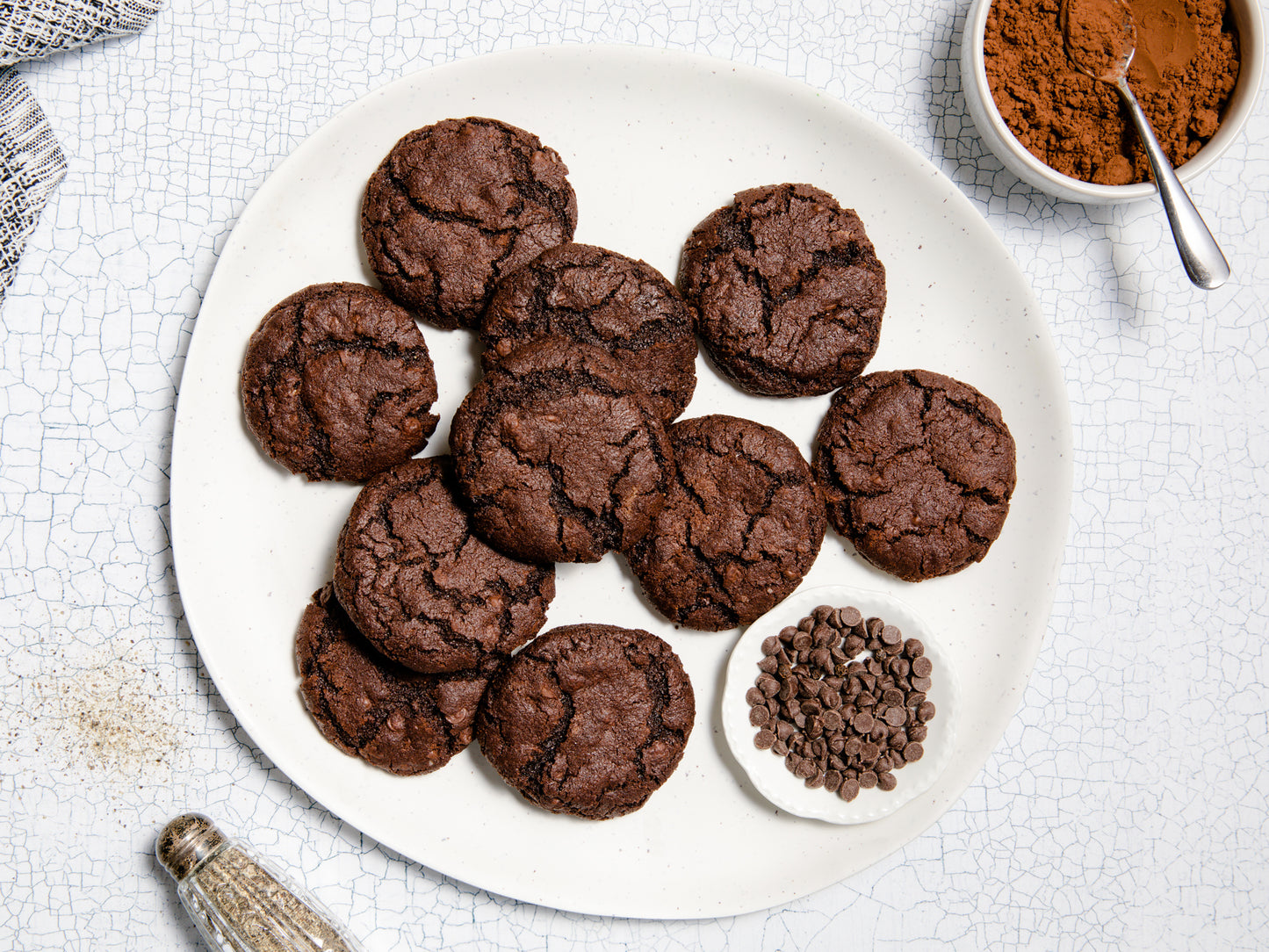 Black Pepper Chocolate Cookies Bake & Explore Kit